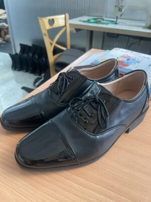 Giày sĩ quan Biểu tượng của sự uy nghiêm và chuyên nghiệp 4 giày sĩ quan