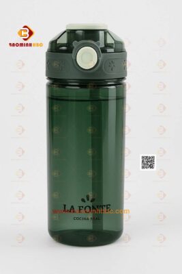 bình đựng nước