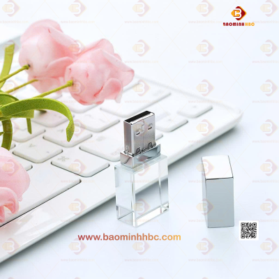 Top 3 Mẫu USB Pha Lê In Logo Được Ưa Chuộng Nhất 5 usb pha lê