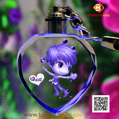 Móc Khóa Pha Lê Khắc Logo – Quà Tặng Ý Nghĩa 3 móc khóa pha lê