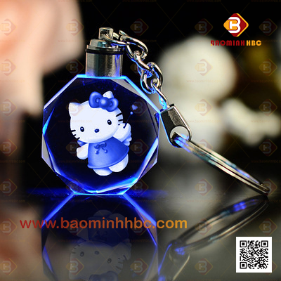 Móc Khóa Pha Lê Khắc Logo – Quà Tặng Ý Nghĩa 2 móc khóa pha lê