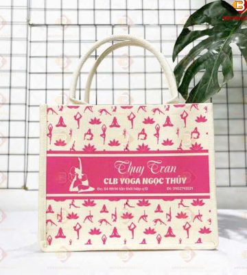 5 Ưu Điểm Vượt Trội Của Túi Vải Đay Quà Tặng 5 z6833386887130 ea3d597df8e8531504514713cd4f4b1e