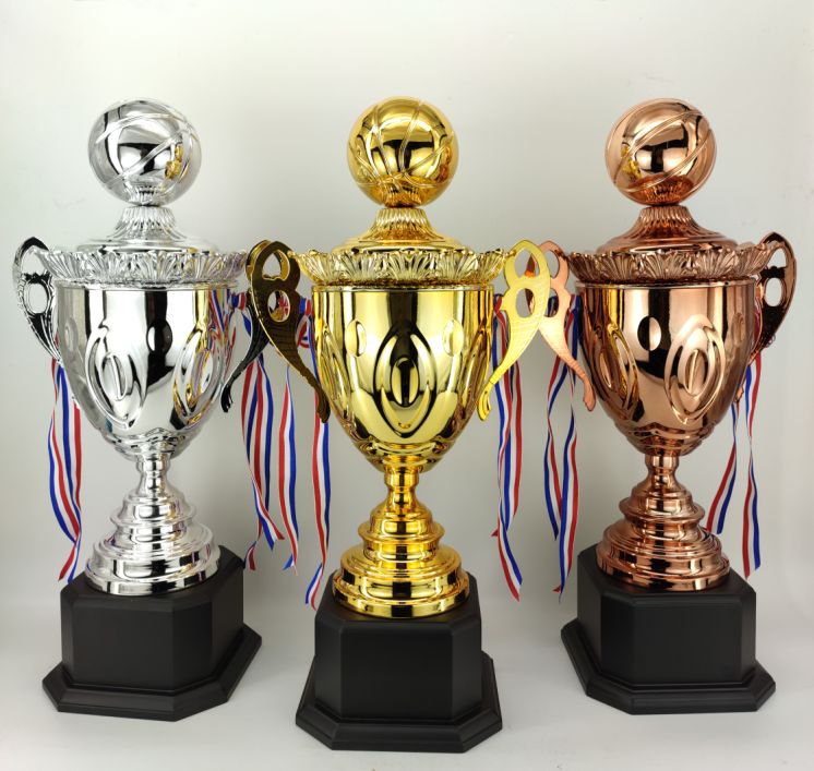 top 3 cúp vàng