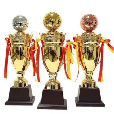 top 3 cúp vàng