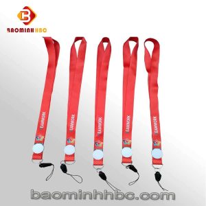 dây đeo thẻ in logo