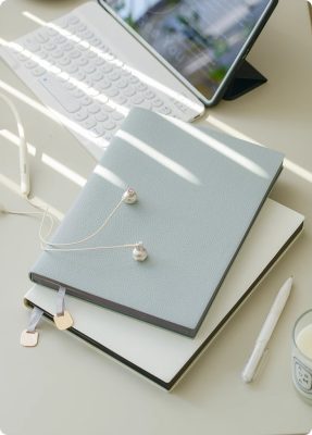 sổ tay bìa da dập logo