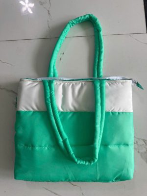 túi chần bông màu xanh lá