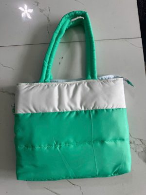 túi chần bông màu xanh lá