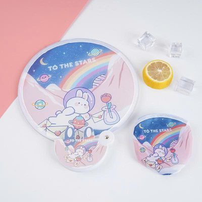 quạt gấp mini cầm tay