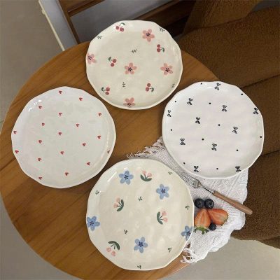 đĩa bằng gốm sứ