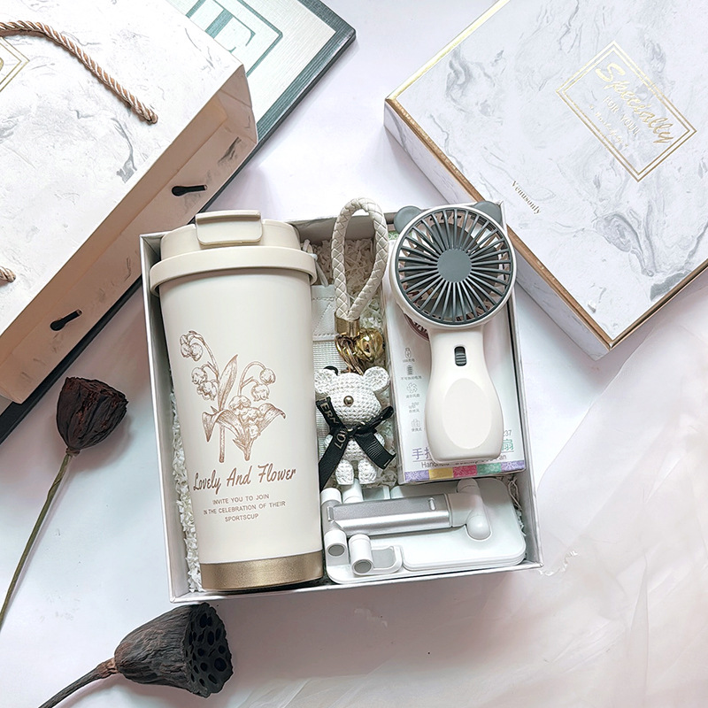 Set quà 20/10 cho phái nữ 1 O1CN01eZyOhd1Iu46muSvFy 2212899170952 0 cib