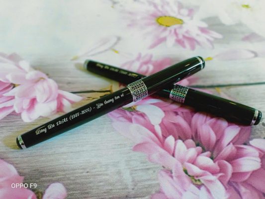 5 Lý Do Nên Chọn Bút Bi Làm Quà Tặng 6 but05