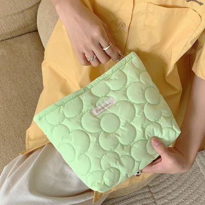 Túi chần bông: Xu hướng quà tặng trong năm 2025 2 tui02