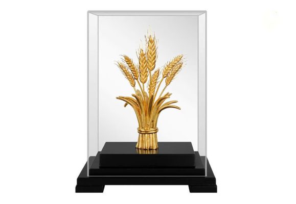 tượng bó lúa mạ vàng