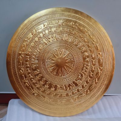 trống đồng mạ vàng