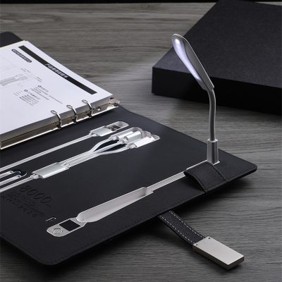 7 Lý Do Doanh Nghiệp Nên Chọn Sổ Sạc Đa Năng In Logo 2 sổ sạc