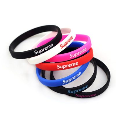 3 Ưu Điểm Khi Dùng Vòng Tay Cao Su Làm Quà Tặng 4 ebea3edc0a7ccfb3c9760d89ee614f6f