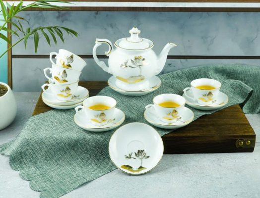 5 Bộ Ấm Trà In Logo Sang Trọng Cho Doanh Nghiệp 3 z7020913985619 792c387d7d4e8c9121d51bdad0acc878