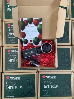 3 Ưu Điểm Nổi Bật Của Quạt Cầm Tay In Logo VPBank 2 z7076016240936 a98f5ae725bcfc86bfbbce3856f11568