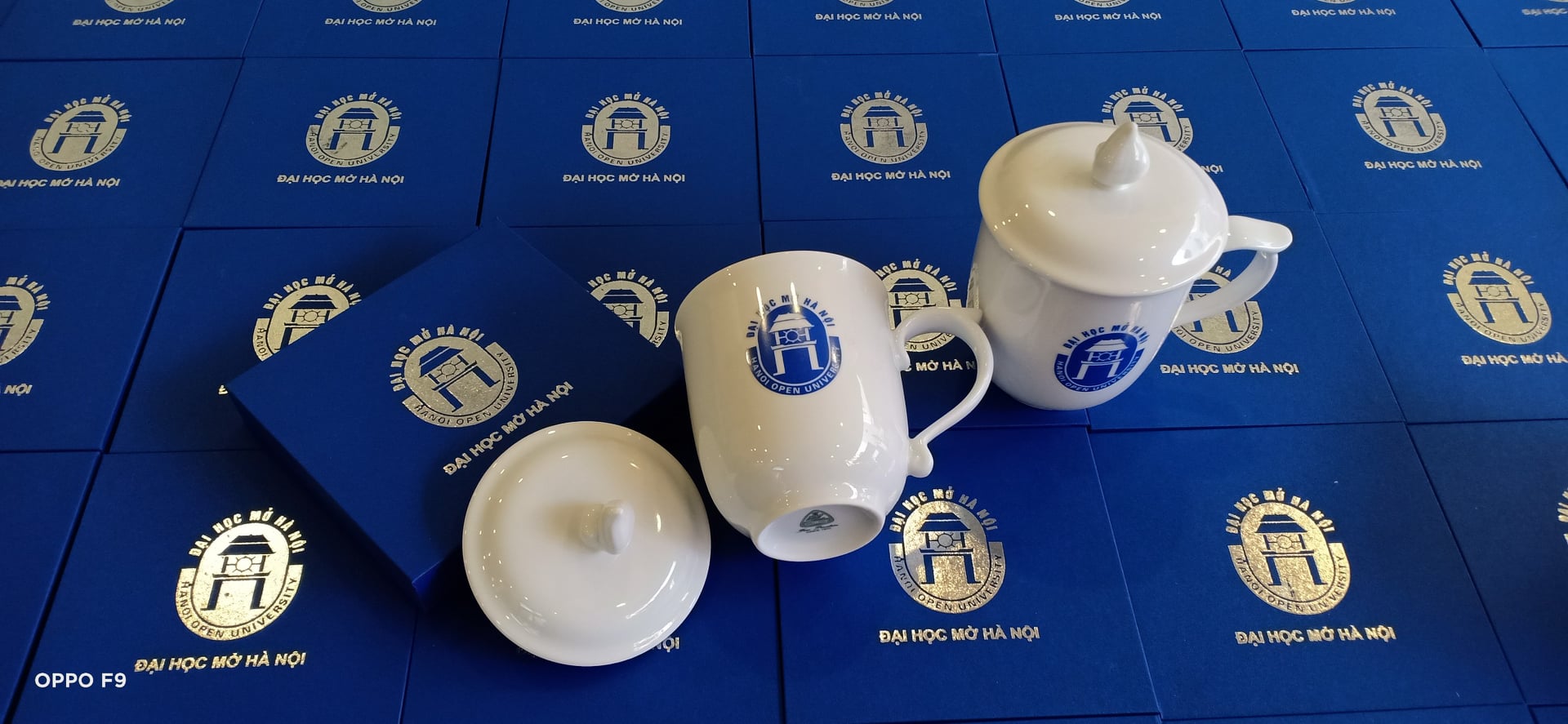 Ly Sứ Nắp Lửa 1 ly sứ nắp lửa