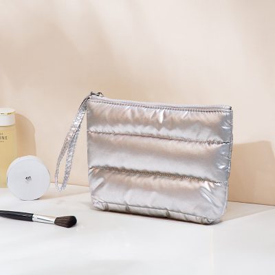 Túi Ví Chần Bông Quai Tay – Nhỏ Gọn 3 Trong 1 2 chần bông