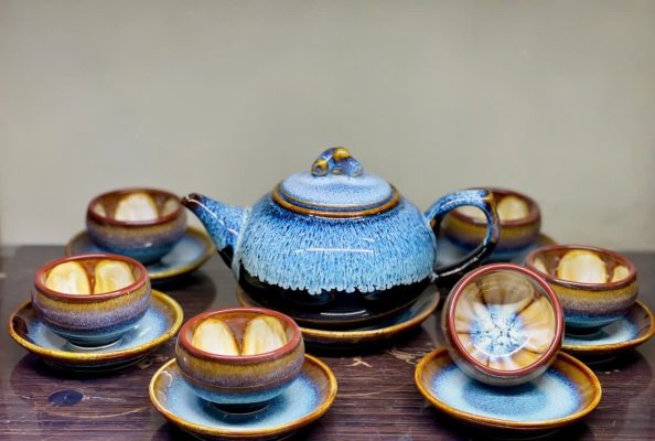 Bộ Ấm Trà In Logo 2026 – Dấu Ấn Ngày Tết 3 z7398373172796 a8a993325fe115cefb3059cd4812cd7b