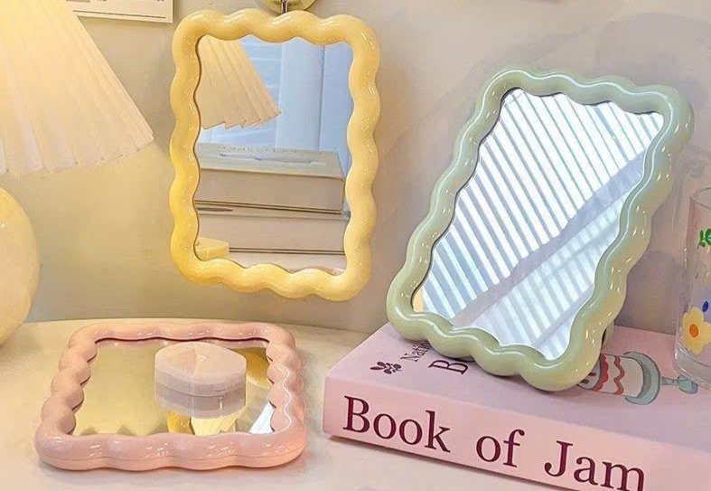 Gương Trang Điểm Để Bàn 1 Gương Trang Điểm Để Bàn Viền Gợn Sóng Pastel