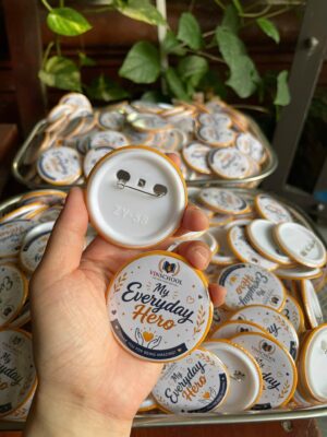 Huy Hiệu Cài Áo Theo Yêu Cầu