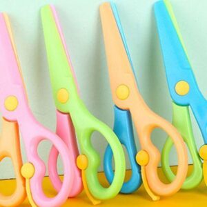 Kéo Học Sinh Hoạt Hình Dễ Thương