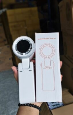 Top 7 Lý Do Quạt Cầm Tay Turbo Mini Cầm Tay Trở Thành Xu Hướng Mùa Hè 3 qua 2
