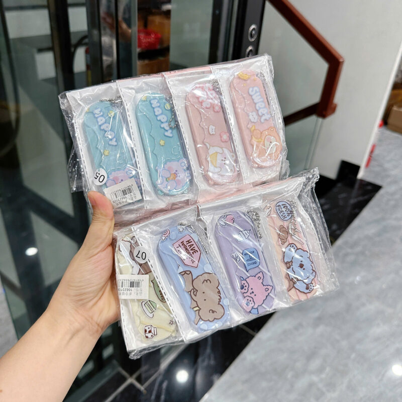Lược Mini Gấp Gọn Kèm Gương Hoạt Hình Dễ Thương