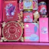 Set quà Tết Vinh Quy BM02 màu đỏ với sản phẩm bên trong